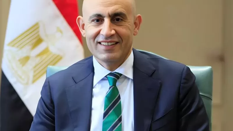 تصريح لوزير التعليم بشأن الاحتفالات التي لا ترتبط بالثقافة المصرية