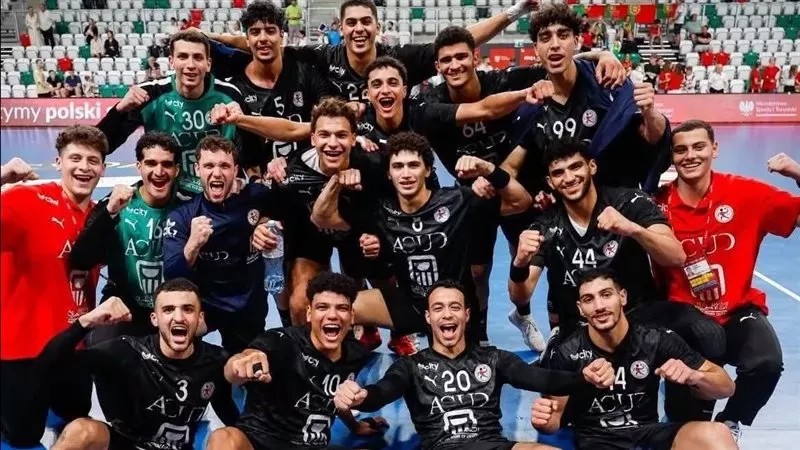 مصر تكتسح أنجولا وتضرب موعدا مع تونس في نهائي أفريقيا لشباب اليد