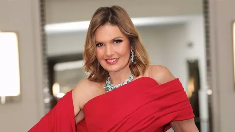 يسرا تدعو للتبرع باسم ياسمين أبو النجا لمرضى القلب