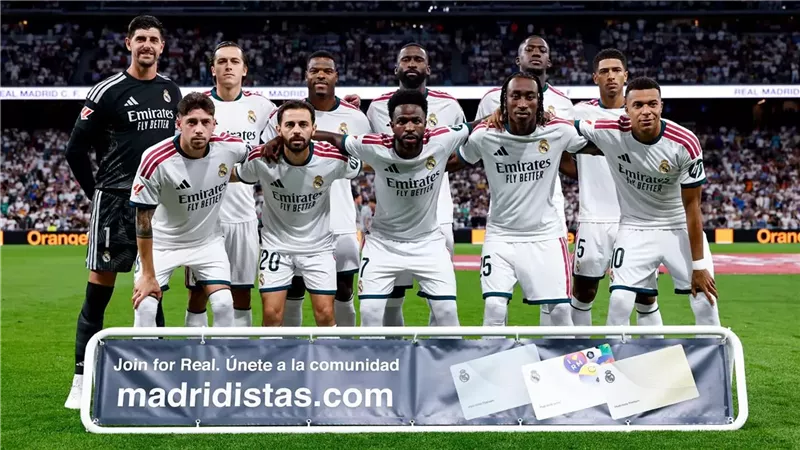 رجل مباراة ريال مدريد ورايو فاليكانو في الدوري الاسباني