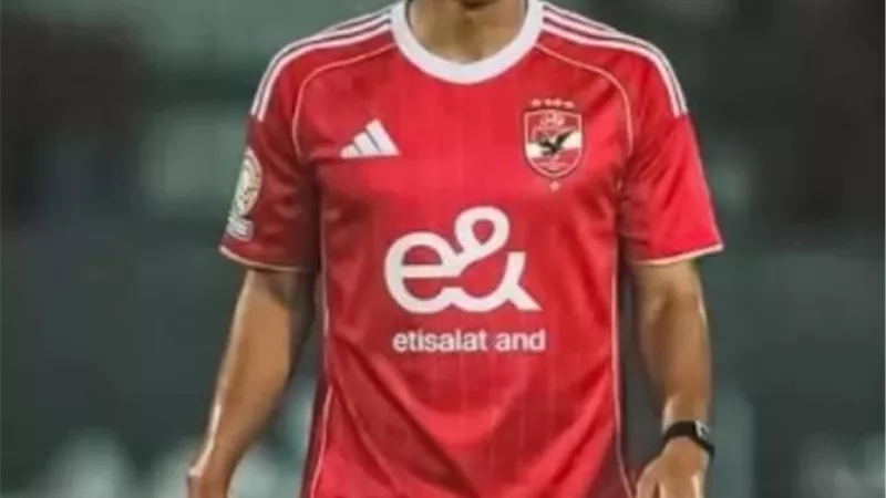 الازمات تضرب دفاع الأهلي قبل مواجهة أبو قير للأسمدة في الدوري