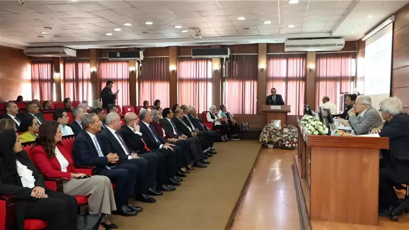 نائب محافظ الإسماعيلية يحصل على الدكتوراة في الهندسة المعمارية