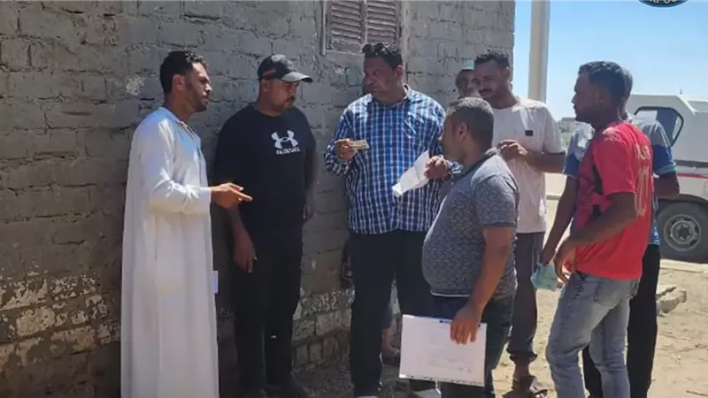 إزالة التعديات على شبكات مياه الشرب في محافظات القناة