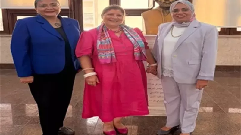 سفيرة البرتغال تبحث مع عميدة ألسن عين شمس آفاق التعاون الأكاديمي