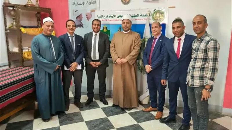 الصباغ يبحث مع وفد «خريجي الأزهر» مواجهة الفكر المتطرف