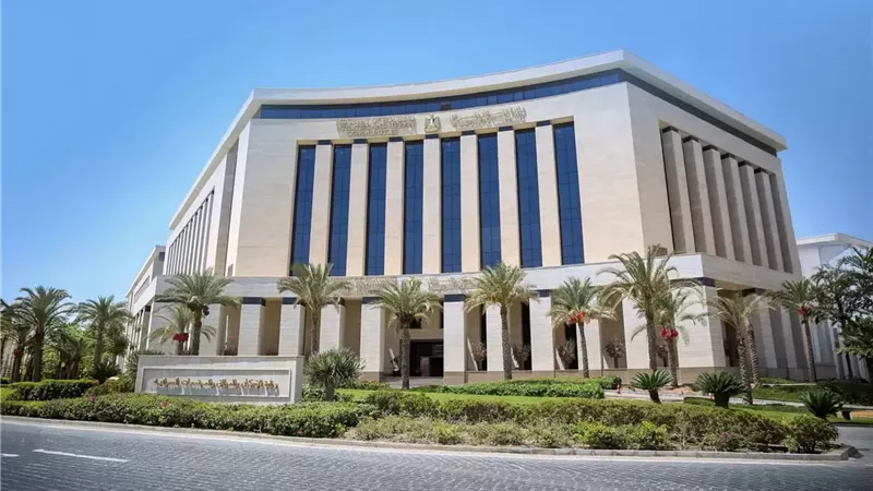 وزارة الإسكان تعزز الشراكة مع القطاع الخاص بمحطات التحلية