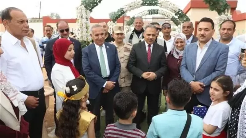 محافظ الشرقية يفتتح أعمال تطوير ورفع كفاءة قسم الكلى