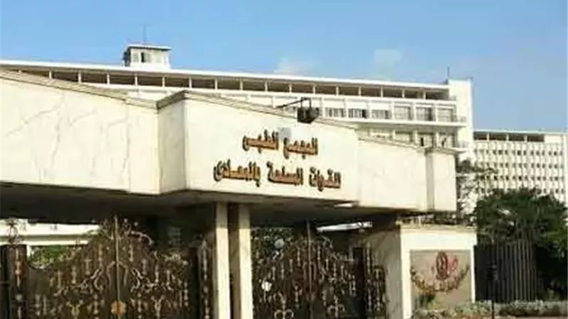 المجمع الطبى للقوات المسلحة يستضيف خبير عالمى فى أمراض الأعصاب الطرفية