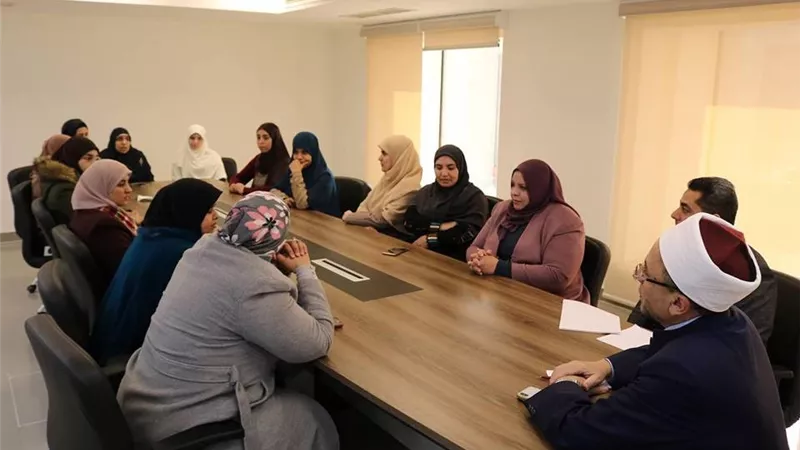 عفيفي : دوركم مهم في حماية وعي أفراد الأسرة من المتطرف