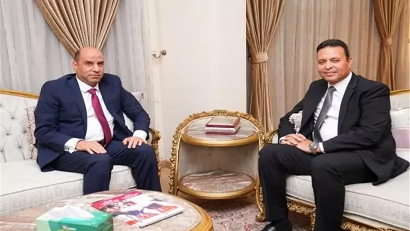 وزير العمل ورئيس 