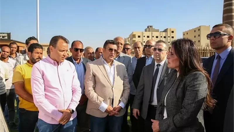 وزيرة الإسكان تتفقد أعمال التنمية ورفع الكفاءة بمنطقة «بيت الوطن»