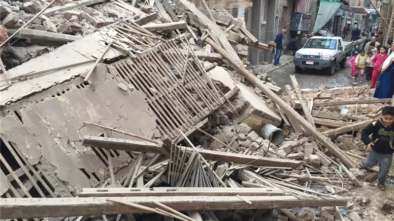 انهيار منزل بشارع الجلاء بالمنصورة
