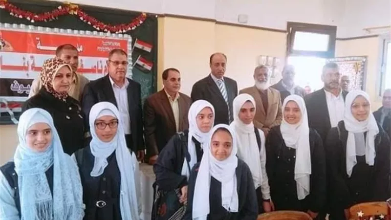 الزرقا الإعدادية للبنات تفوز بالمركز الأول في مسابقة أوائل الطلبة