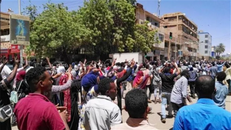 وفد مصرى فى زيارة الخرطوم لدعم الشعب السودانى