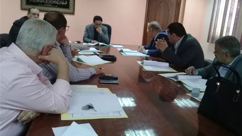 فتح باب التقدم للسائقين من القاهرة والقليوبية للعمل بموقف سرفيس حلوان