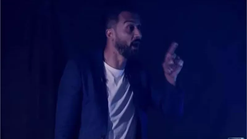 مشاجرة لفظية بين ابراهيم سعيد وشيخ الحارة .. لهذا السبب
