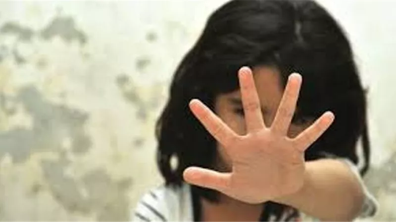 طفلة الشرقية تنجو من ذئب بشري قبل اغتصابها