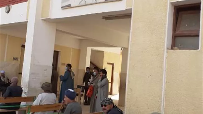 محافظ أسيوط : خطة دورية لتعقيم وتطهيرالشوارع و المنشأت الحكومية .صور