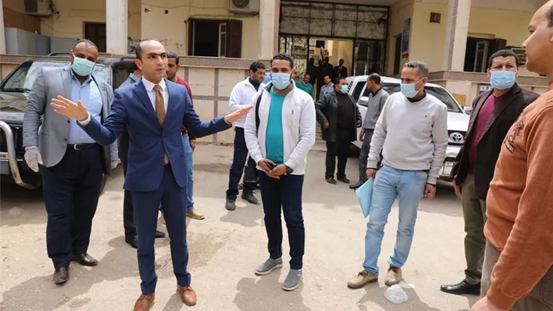 نائب محافظ سوهاج يتفقد أعمال التطهير بأخميم وحي الكوثر