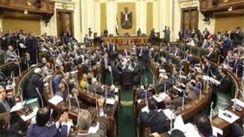 ضبط مستلزمات طبيه مجهولة المصدر ببنى سويف