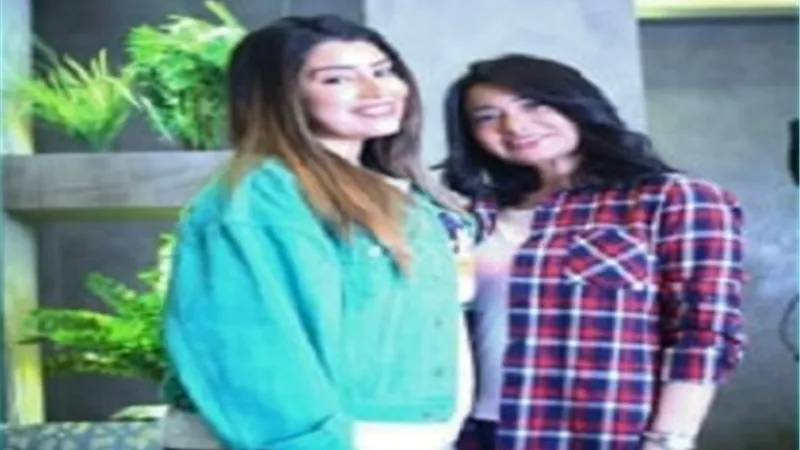 شيري مجدي برفقة أيتن عامر من كواليس 
