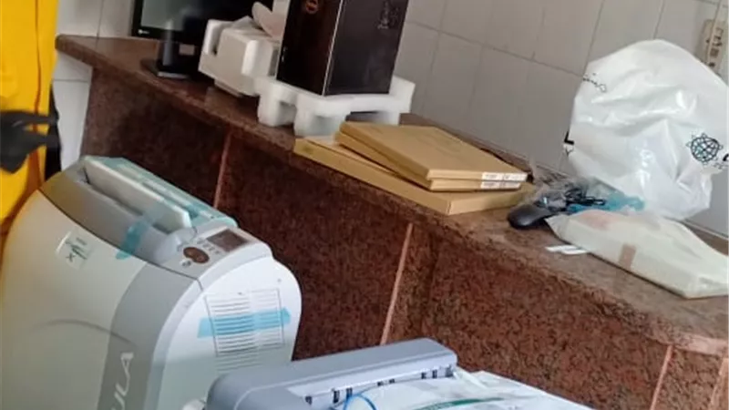 الاورمان تسلم مستشفى حميات العباسية جهاز 