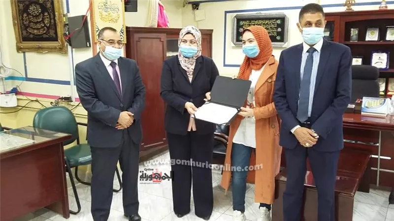 بنك التعمير يكرم الأولى على الإعدادية ببنى سويف