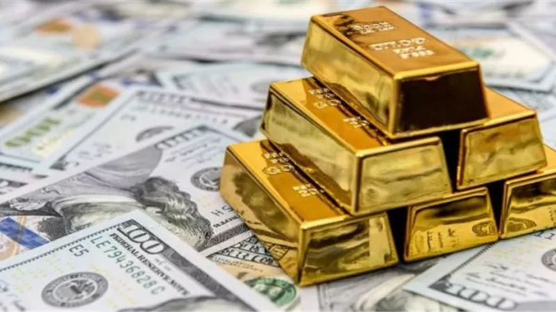 تراجع الذهب يتراجع مع صعود الدولار وارتفاع الأسهم