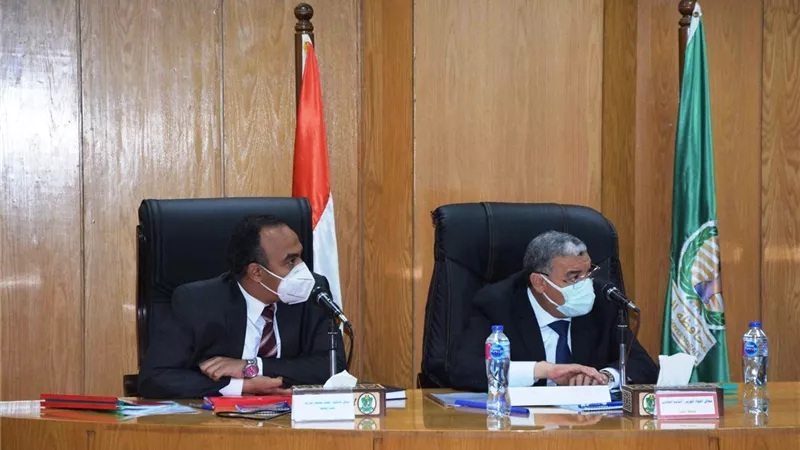 محافظ المنيا : 66 مخالفة عدم ارتداء كمامة وغلق 20 مطعما ومركزا للدروس الخصوصية