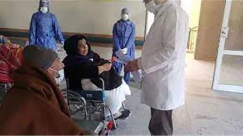 تعافى و خروج ٨ حالات كورونا بمستشفى قفط التعليمي