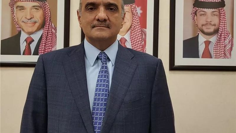 رئيس الوزراء الأردني: العلاقات مع مصر والعراق جاءت لتحقيق المصالح والمنافع الاقتصادية المشتركة للدول الثلاث