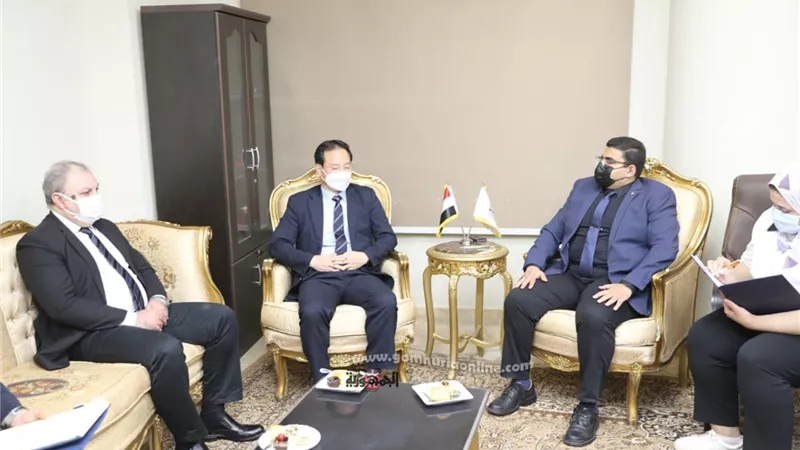 نائب محافظ بنى سويف يستقبل وفدا كوريا في مستهل زيارته للمحافظة