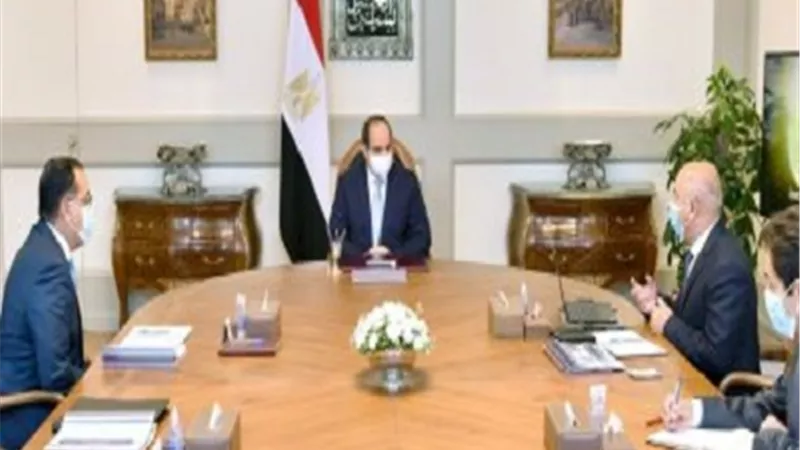 الرئيس السيسى يوجه بسرعة الانتهاء من تطوير الطريق الدائرى وفق الجدول الزمنى