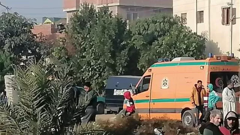 قطار الإسماعيلية يدهس سيدة في ابوسلطان ..صور