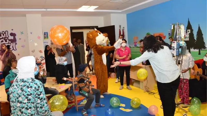مسرح عرائس وألعاب.. كنيسة نهضة القداسة الإنجيلية يدعمون أطفال السرطان بالأورمان