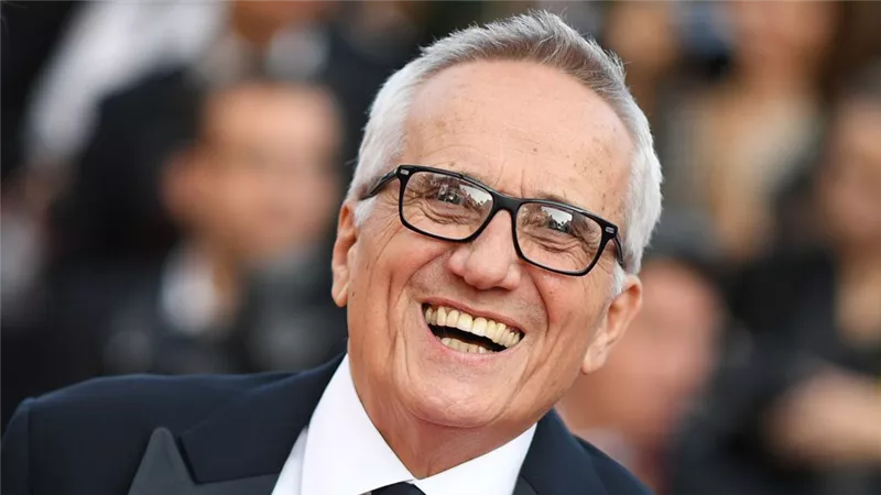 الإيطالي ماركو بيلوشيو يعود إلى كان السينمائي بفيلم مدته خمس ساعات