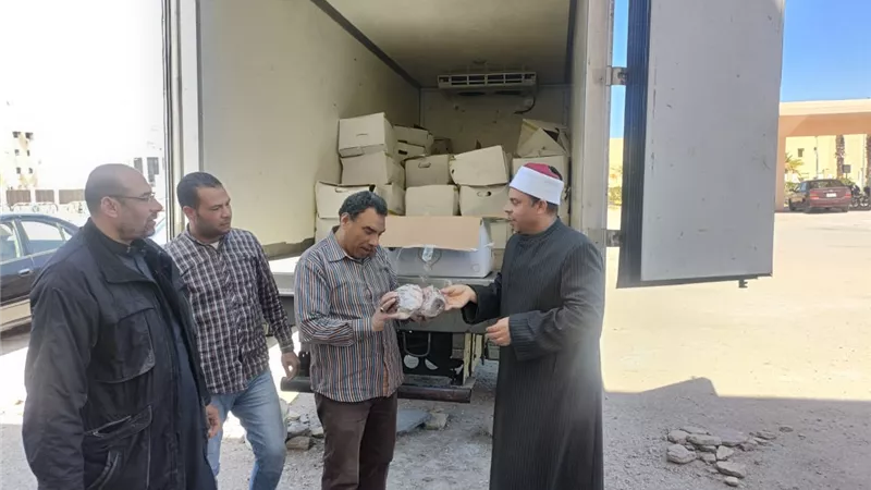 تضامن البحر الأحمر تتسلم 2 طن لحوم لتوزيعها على المستحقين