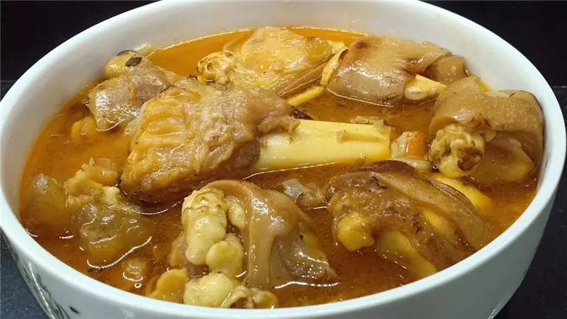 شوربة الكوارع المصرية