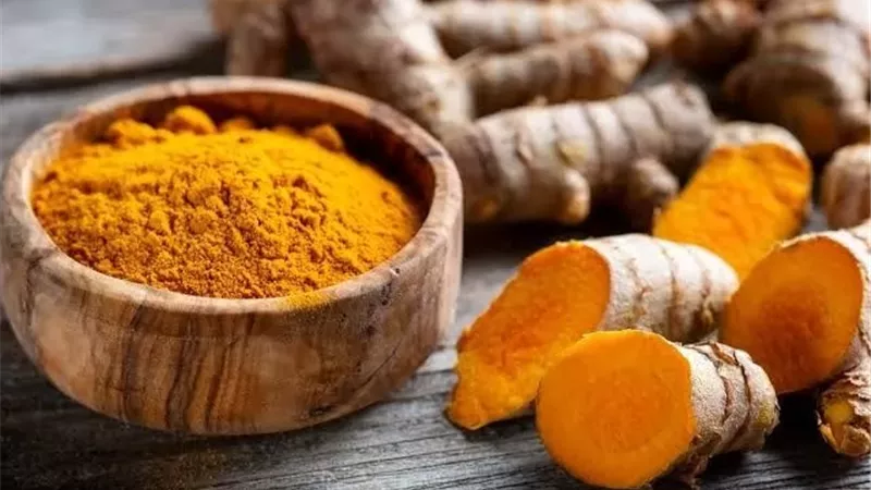 الكركم والذاكرة..دراسة تكشف تحسنا في الانتباه لدى المصابين بضعف إدراكي