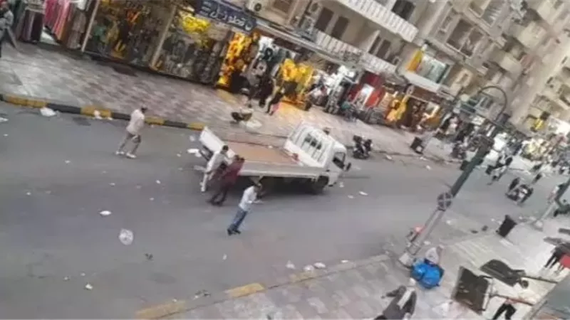 حملة موسعة لإزالة ورفع كافة أنواع الإشغالات بخالد بن الوليد