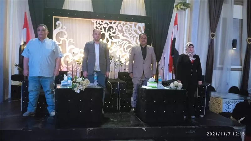 محافظ أسيوط: عقد جلسة تشاور لمناقشة مشروعات الخطة الاستثمارية للعام المالي (2022/ 2023) لمركز منفلوط