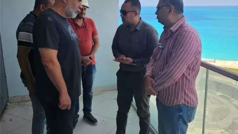رئيس جهاز العلمين الجديدة يوجه بتسريع أعمال أبراج LD04