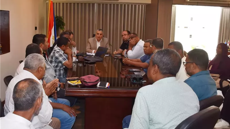 محافظ أسوان يوجه برفع درجة الإستعداد القصوى لتعامد الشمس بابوسمبل