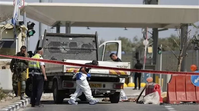 جيش الاحتلال: عملية دهس في منطقة حاجز مكابيم