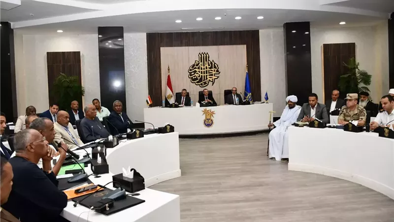 أعضاء النواب والشيوخ يؤكدون مساندتهم لإستكمال المشروعات الجارية