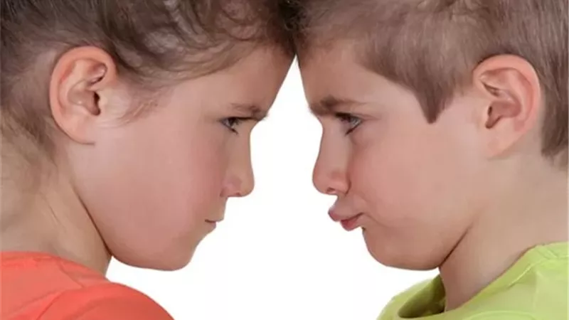 أخلاق الخلاف تُظهر معادن الناس.. يوضحها الأزهر للفتوي