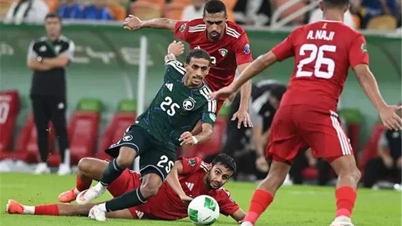 السعودية تهزم الكويت بهدف عكسى فى خليجي 27