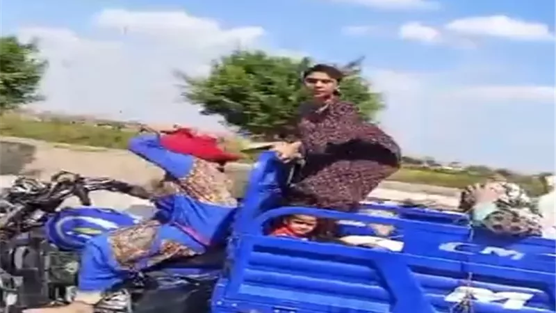 الحبس شهر لـ 3 فتيات .. سرقن الأرز من حقول الشرقية
