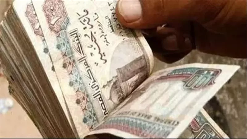 أحكام زكاة الودائع البنكية..متى تخرج 2.5% ومتى تكتفي بـ 10%