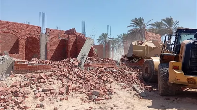 إزالة 53 حالة تعدٍ على مساحة 12725 مترًا من أملاك الدولة